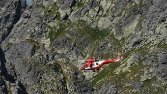 Tatry: Nie żyje mężczyzna, który spadł w 400-metrową przepaść