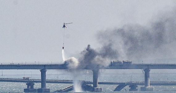 Rosyjski reżim ujawnił częściowo, jakie są zniszczenia Mostu Krymskiego, który w sobotę 8 października został uszkodzony przez wybuch ciężarówki. 