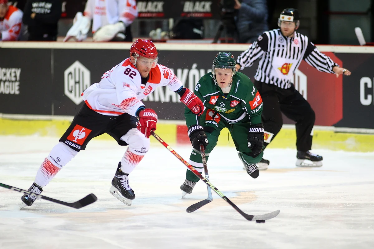 ​Hokeiści Comarch Cracovii w swoim ostatnim meczu Ligi Mistrzów pokonali na własnym lodowisku szwedzki zespół Färjestad Karlstad 4:3 (1:2, 2:0, 1:1). Krakowianie rywalizację w grupie F zakończyli z bilansem dwóch zwycięstw i czterech porażek.