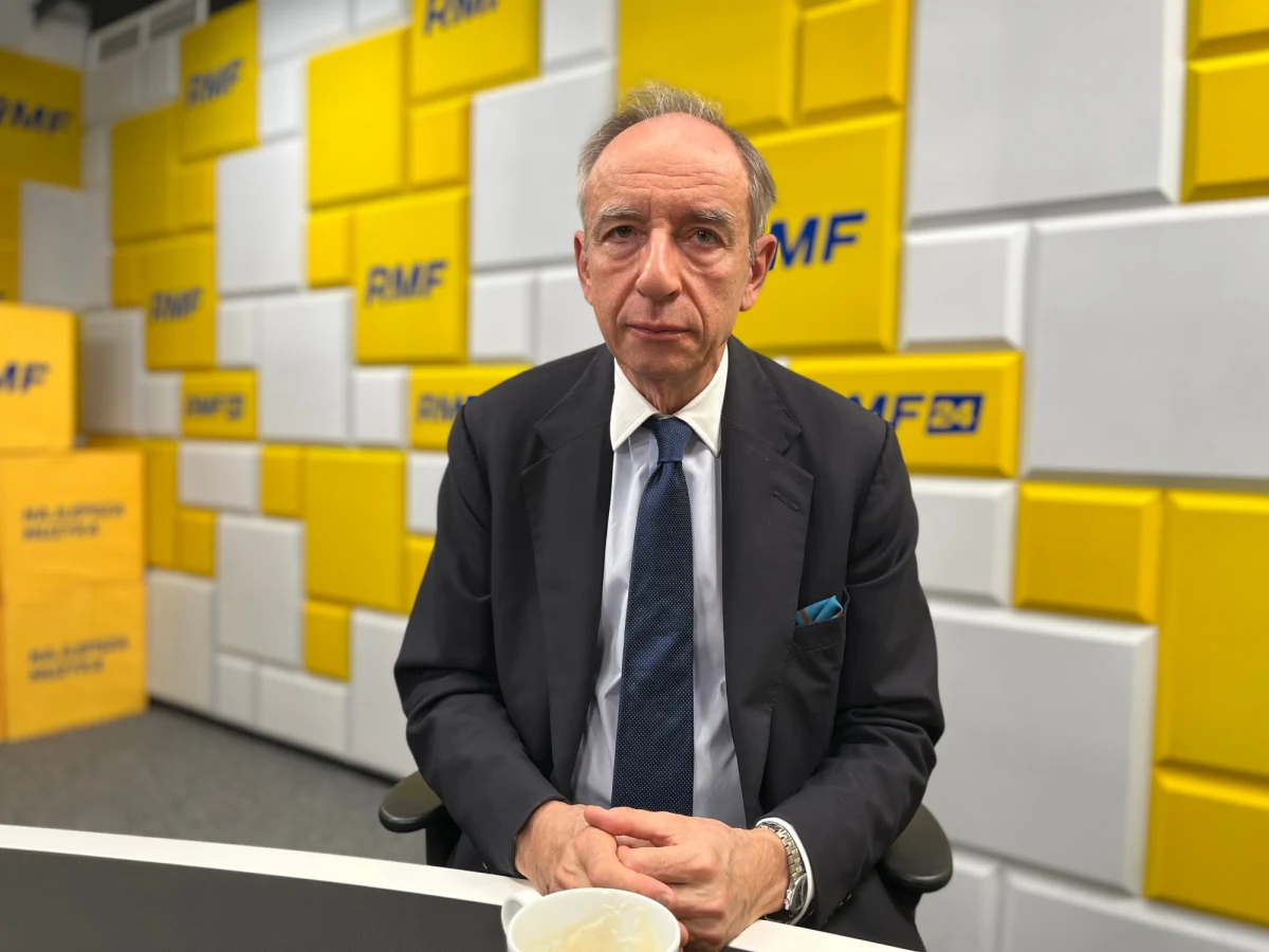 Jestem rozczarowany podejściem niektórych starych demokracji, które są już tak stare, że zapomniały na czym polega demokracja – mówi poseł PSL – Koalicji Polskiej Władysław Teofil Bartoszewski, pytany o kolejny pakiet unijnych sankcji na Rosję. Jak zaznacza, jest rozczarowany m.in. postawą Niemiec wobec wojny w Ukrainie. 