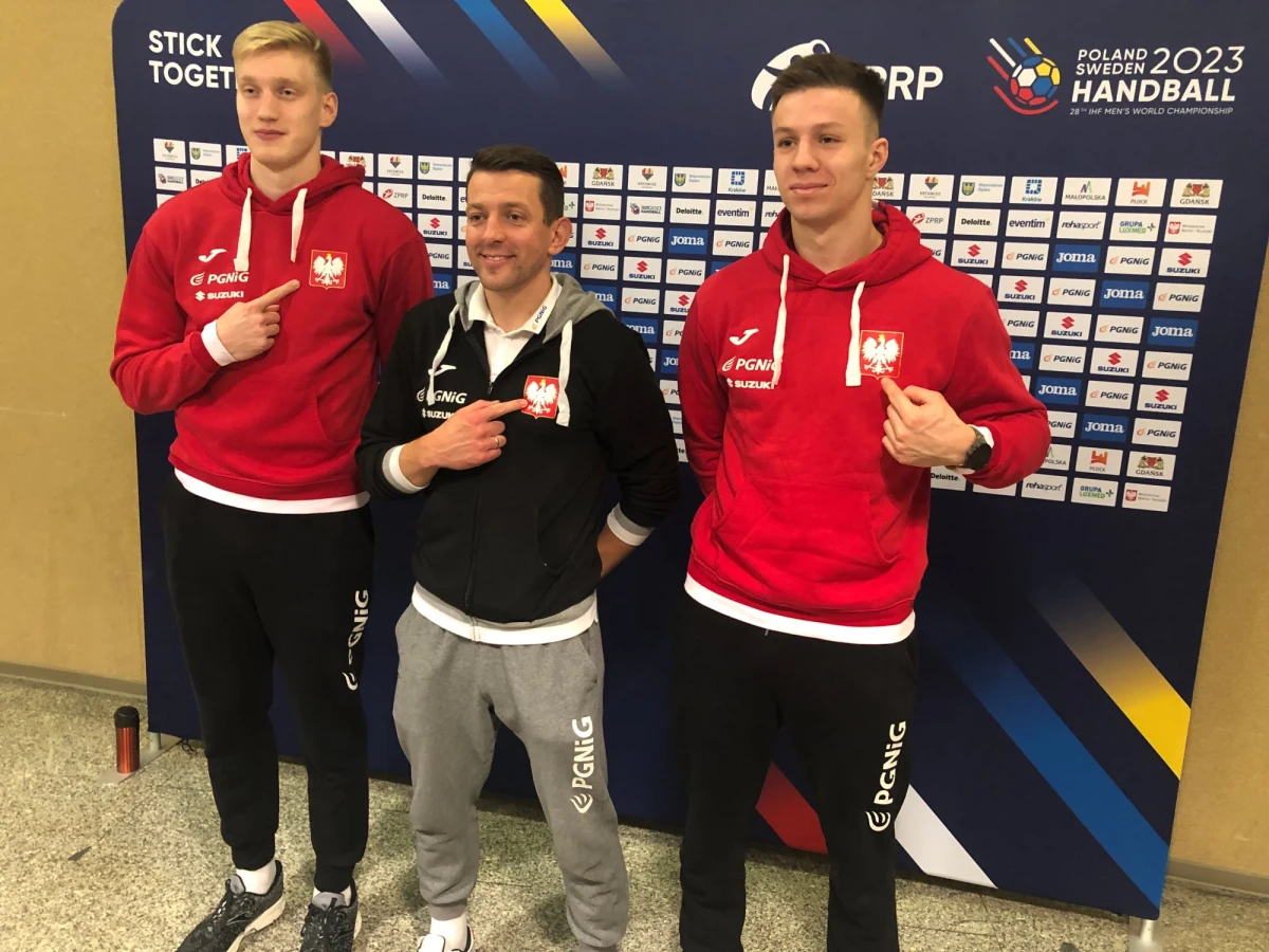 Polscy szczypiorniści w czwartek w katowickim Spodku rozgrają swój pierwszy mecz eliminacji mistrzostw Europy. Nasi piłkarze ręczni zmierzą się z reprezentacją Włoch. "To bardzo niebezpieczny rywal. Pokazuje to ich ostatni mecz ze Słowenią" - podkreśla w rozmowie z RMF FM Michał Olejniczak, rozgrywający reprezentacji Polski i Łomży Industrii Kielce. Dla organizatorów mistrzostw świata, które na początku przyszłego roku odbędą się w Polsce, mecz z Włochami w katowickim Spodku będzie sprawdzianem organizacyjnym.