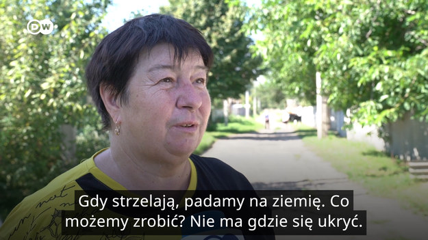 Luba Hładka naraża życie roznosząc pocztę w ogarniętej wojną Ukrainie. Dla wielu emerytów żyjących w pobliżu linii frontu jest ostatnią deską ratunku.