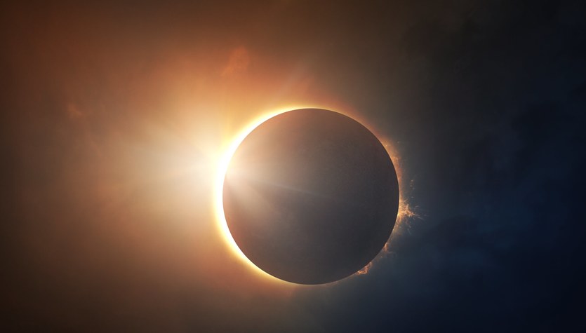 Eclipse solar de 2022. Mira el cielo: este fenómeno no existe en Polonia desde hace años