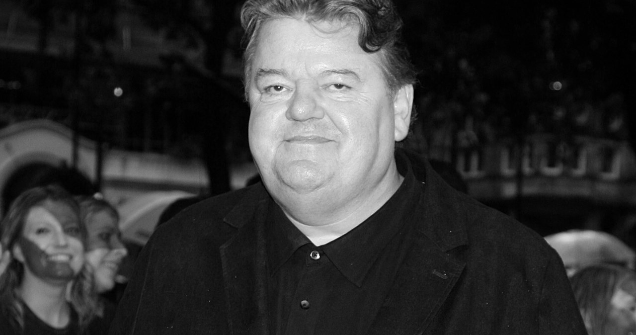 Nie żyje brytyjski aktor i komik Robbie Coltrane, znany szerokiej widowni dzięki roli Rubeusa Hagrida w serii filmów o Harrym Potterze. Miał 72 lata.