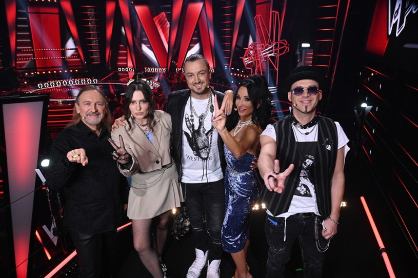 W ostatniej wyemitowanej w TVP bitwie w 13. sezonie "The Voice of Poland" na scenie wystąpili Łukasz Drapała i Magda Górecka z ekipy Lanberry. W efekcie z programem pożegnała się Górecka, czego nie mogli zrozumieć widzowie, którzy mieli pretensje do reszty trenerów o brak kradzieży uczestniczki. 