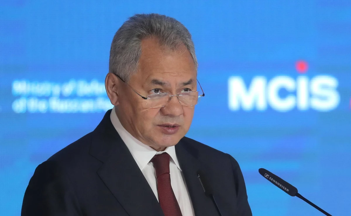 Była partnerka ministra obrony Rosji Siergieja Szojgu usiłuje na drodze sądowej odzyskać pozwolenie na pobyt stały na Litwie. Jego nieślubna córka uzyskała już litewskie obywatelstwo - poinformował wydział śledczy nadawcy publicznego LRT.