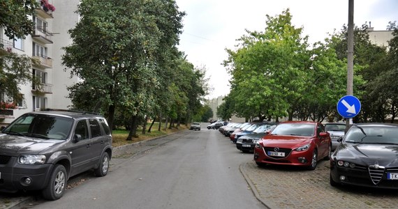 Rusza nowy, miejski program skierowany do spółdzielni, wspólnot mieszańcowych, przedsiębiorców i osób prywatnych. Miasto zamierza dofinansować parkingi, które służyć będą lokalnej społeczności i mieszkańcom Krakowa.

