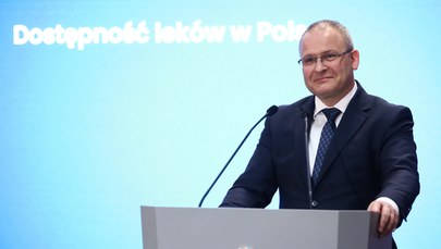 W aptekach brakuje leków, a wiceminister "nie widzi, żeby sytuacja odbiegała od normy"