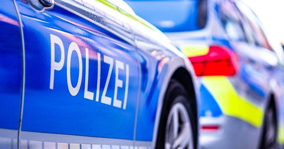 Dwaj mężczyźni w wielu 20 i 35 lat zginęli w wyniku ataku nożownika w niemieckim mieście Ludwigshafen. Trzeci mężczyzna został ranny. Jego życiu nie zagraża niebezpieczeństwo. Nożownik, 25-leni obywatel Somalii, został zatrzymany. 