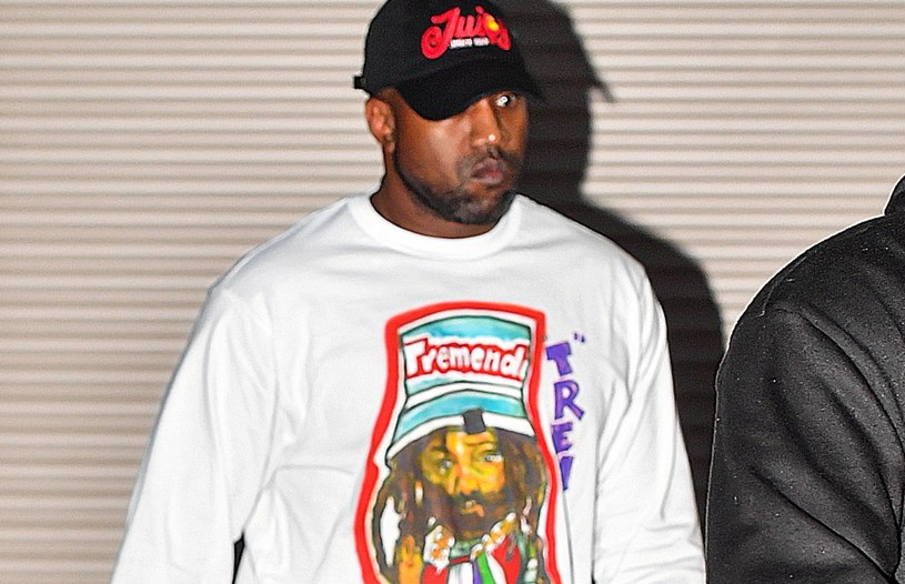 Kanye West został pozwany przez rodzinę George'a Floyda po tym, jak raper powiedział, że zmarł on z powodu przedawkowania fentanylu i nie został zamordowany przez policjanta Dereka Chauvina w Minneapolis.