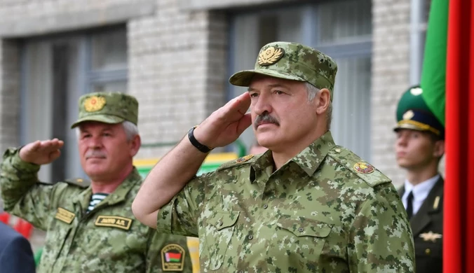Białoruś: Ucieczka ważnego oficera. Łukaszenka szuka kolejnych "zdrajców"