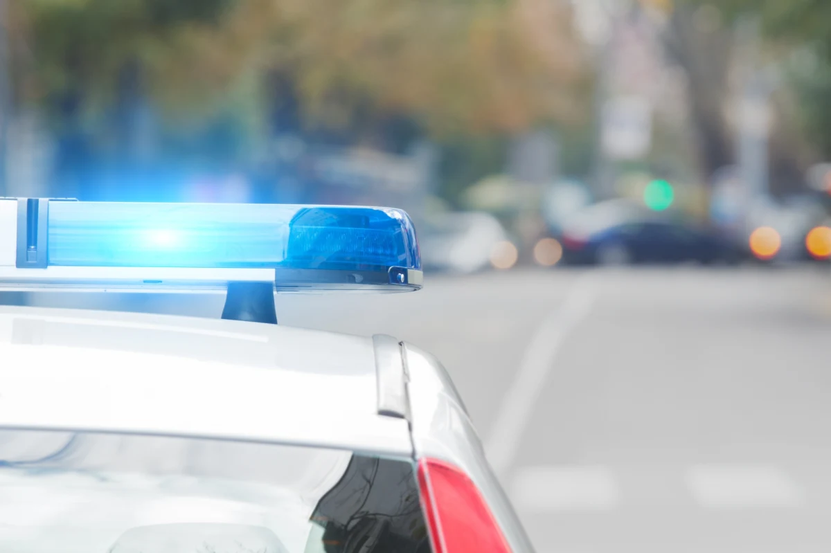 Do tymczasowego aresztu trafił 68-latek, który zwabił do swojego mieszkania na wrocławskim Grabiszynie 13-letnią sąsiadkę i chciał ją wykorzystać seksualnie. Dziewczynce udało się uciec.

