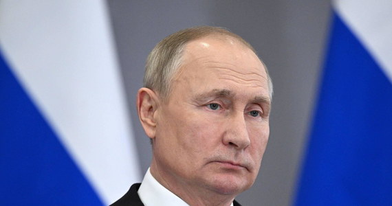 Władimir Putin ogłosił wprowadzenie stanu wojennego w obwodach donieckim, chersońskim, ługańskim i zaporoskim. To cztery ukraińskie regiony, które nielegalnie zostały włączone w skład Rosji po ostatnich pseudoreferendach. 