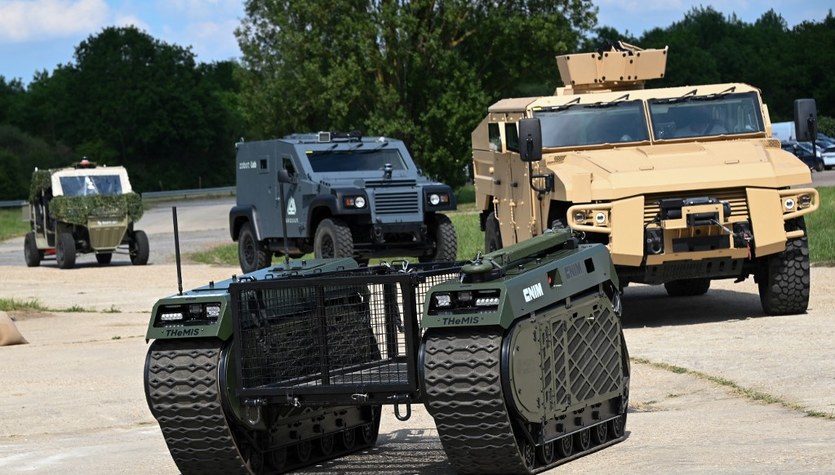 «El Confidencial»: La OTAN despliega robots armados THeMIS en la frontera ruso-lituana