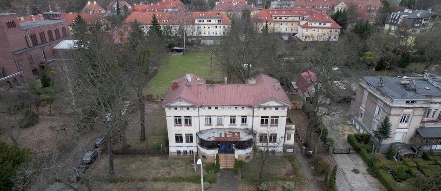 3 miliony złotych potrzeba na remont budynku, w którym siedzibę znajdzie dziecięce hospicjum ze Szczecina. Placówka od lat wynajmuje pomieszczenia. Koszty wciąż rosną, a na remont budynku pozyskanego przez Zachodniopomorskie Hospicjum dla Dzieci nie ma środków. 