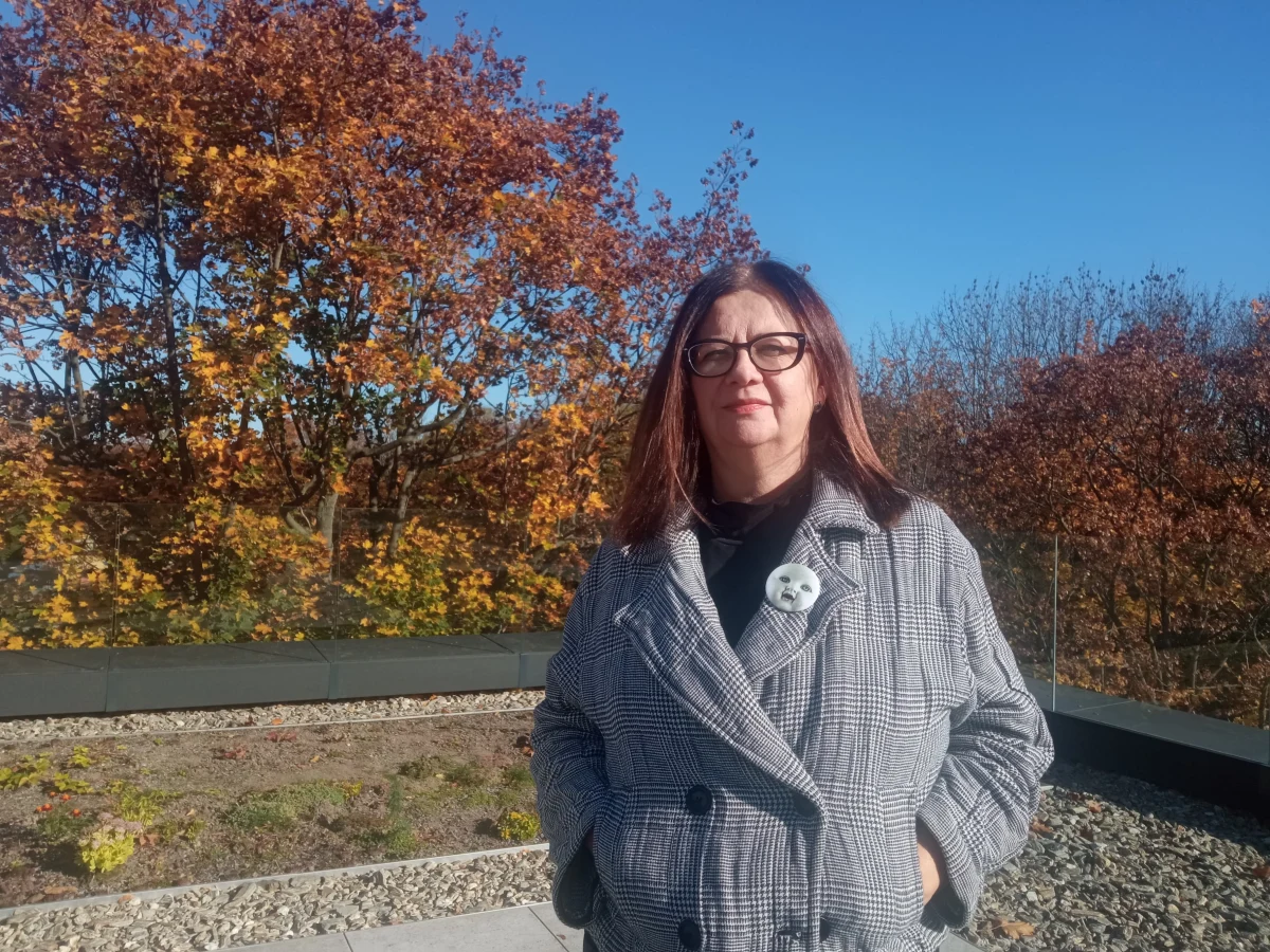 W Nowej Hucie w Krakowie powstanie Ogród Ciszy. Będzie tam można odpocząć od miejskiego hałasu i zgiełku oraz nauczyć się kreatywnego słuchania. Na dachu Domu Utopii powstanie też Komnata Ciszy.