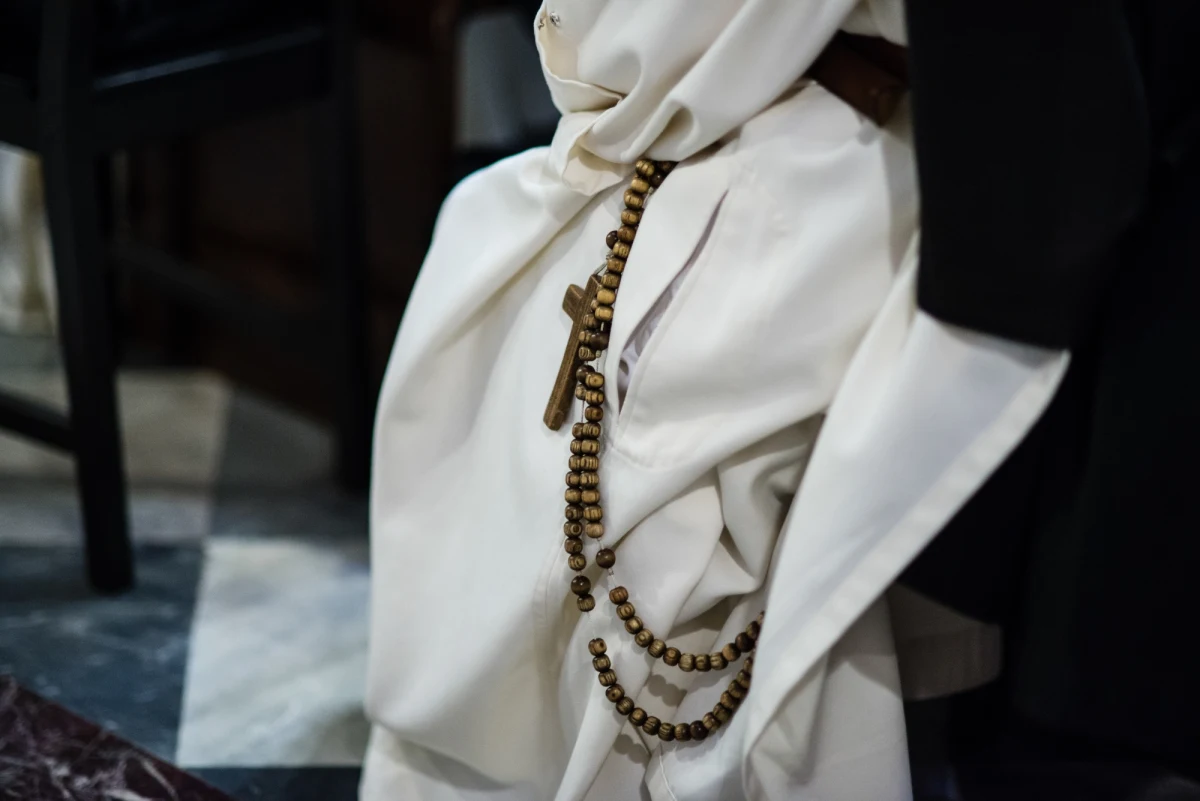 Skazany we wrześniu za gwałt na siostrze zakonnej dominikanin Paweł M. został w piątek zwolniony z aresztu śledczego - poinformował prowincjał dominikanów o. Łukasz Wiśniewski. Wobec Pawła M. zastosowano poręczenie finansowe oraz dozór policyjny.