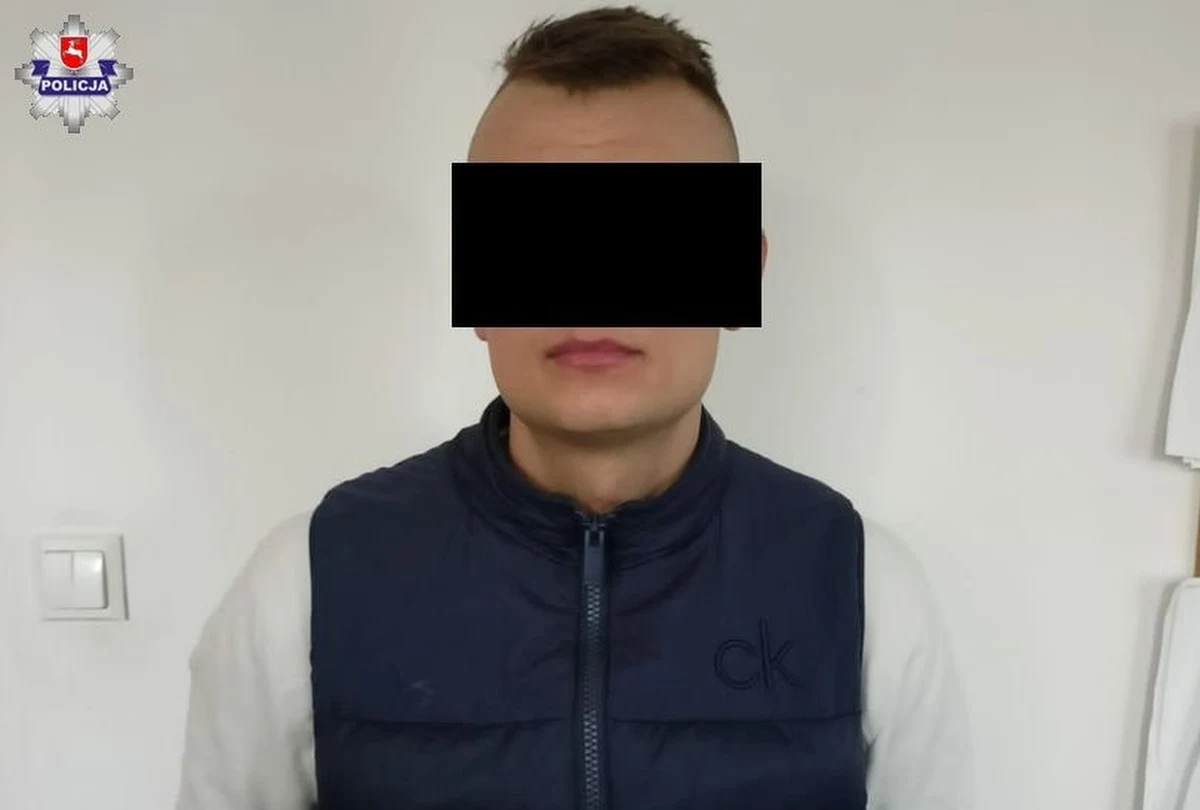 ​Lubelscy kryminalni zatrzymali 29-latka, który poszukiwany był listem gończym do odbycia kary 9 miesięcy pozbawienia wolności. Mężczyzna został zatrzymany w jednym z mieszkań na terenie miasta. Jego partnerka nie chciała otworzyć drzwi, konieczna więc była pomoc strażaków przy wyważeniu drzwi. Policjanci znaleźli 29-latka przykrytego ubraniami.