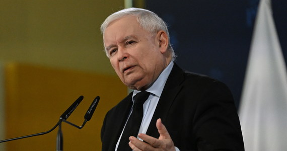 Zdecydowana większość komisji śledczych nie odniosła "jakiegoś wielkiego sukcesu". Najlepszą drogą, żeby wyjaśnić aferę podsłuchową, jest powołanie przez Sejm specjalną ustawą komisji na wzór komisji reprywatyzacyjnej - powiedział w Zamościu prezes PiS Jarosław Kaczyński.
