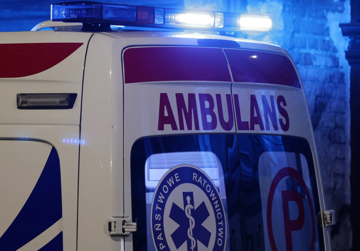 Nie udało się uratować życia kobiety, która wpadła do stawu w Witoblu w powiecie poznańskim. Trwa ustalanie okoliczności tragicznego zdarzenia.