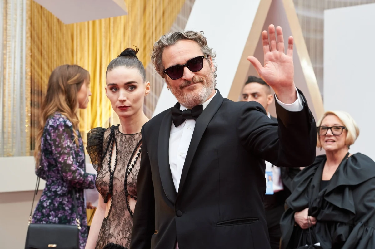 W nowym filmie twórcy nagrodzonej Oscarem "Idy" główne role zagrają Joaquin Phoenix i Rooney Mara - ujawnił branżowy serwis "Deadline". Prace na planie obrazu Pawła Pawlikowskiego o roboczym tytule "The Island" mają ruszyć w przyszłym roku. 