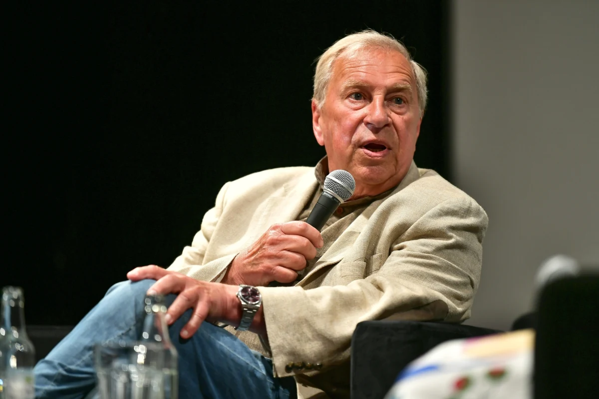 Jerzy Stuhr, który w ubiegłym tygodniu prowadził samochód po alkoholu i zahaczył motocyklistę, prawdopodobnie zostanie przesłuchany w przyszłym tygodniu - dowiedziało się RMF FM.