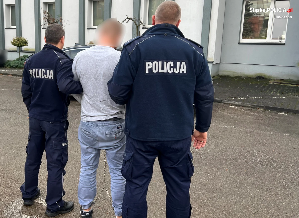 Jest areszt dla 40-latka z Jaworzna, który usiłował zabić swoją partnerkę. Mężczyzna przyszedł do jej mieszkania i zaatakował ją nożem. Zatrzymanemu grozi teraz nawet dożywocie. 