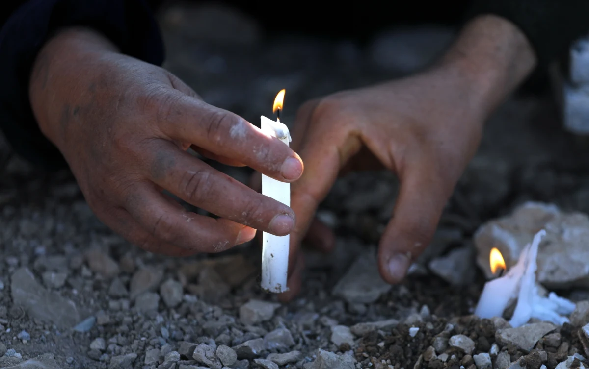 Mówiono o nim "najbrudniejszy człowiek świata". Zmarł 94-letni Irańczyk, który nie mył się przez dziesięciolecia. Na kilka miesięcy przed śmiercią mieszkańcy jego wioski namówili go na pierwszą od dekad kąpiel.