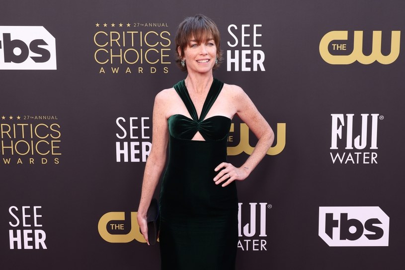 Rola Lori Ross w serialu HBO "Mare z Easttown" zapewniła Julianne Nicholson nagrodę Emmy w 2021 roku i otworzyła przed nią drzwi do kolejnych wyzwań aktorskich. Jednym z nich będzie występ w komedii "Dream Scenario". Aktorka zagra w tym filmie u boku samego Nicolasa Cage’a.