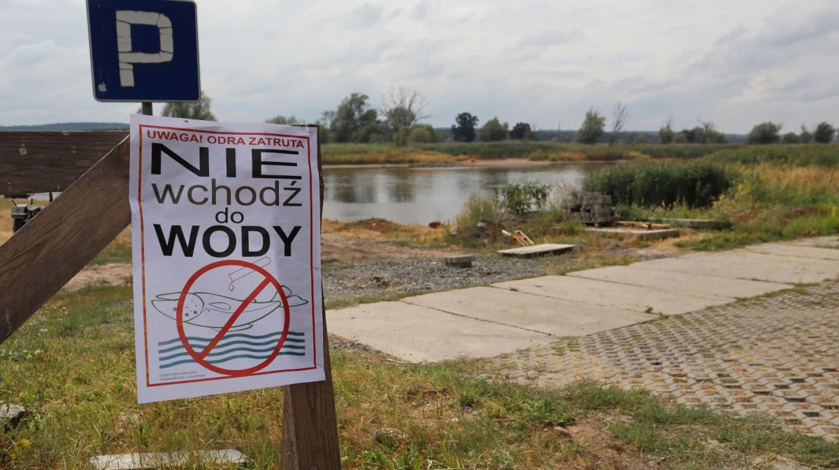 Komisja Europejska zaproponowała surowsze przepisy dotyczące zanieczyszczeń powietrza, wód powierzchniowych i gruntowych. Regulacje mają też dotyczyć oczyszczania ścieków komunalnych.