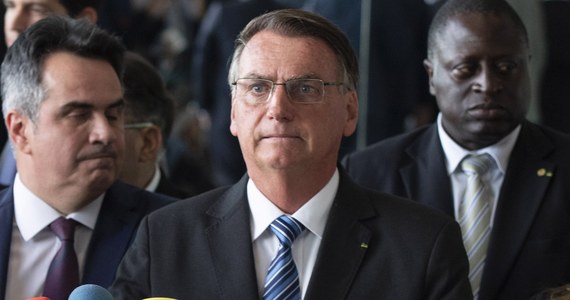 Dotychczasowy prezydent Brazylii Jair Bolsonaro nie powiedział, czy uznaje zwycięstwo Luiza Inacio Luli da Silvy w niedzielnych wyborach prezydenckich. We wtorkowym wystąpieniu, pierwszym od wyborów, powiedział jedynie, że będzie dalej przestrzegać konstytucji. 