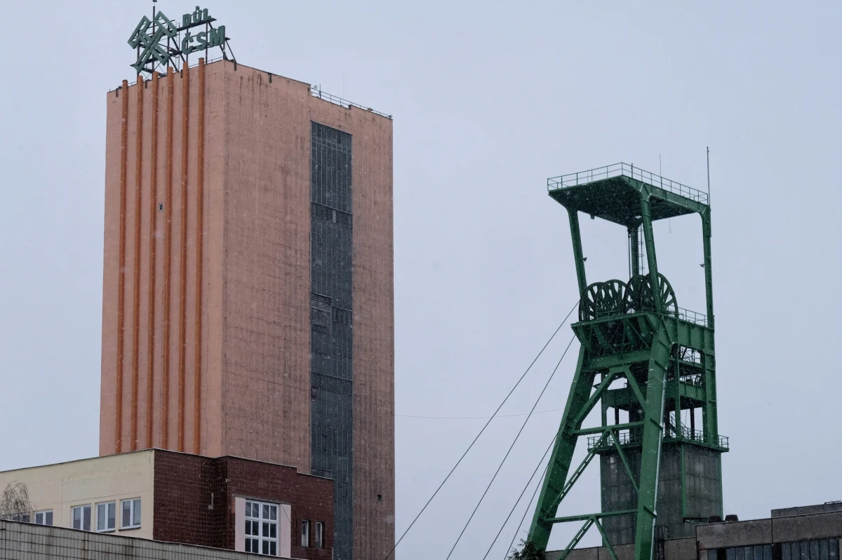 Śmiertelny wypadek w kopalni CzSM Południe w Stonawie w pobliżu Karwiny. Podczas obsługi maszyn zginął polski górnik. Mężczyzna był zatrudniony w firmie podwykonawczej Alpex.