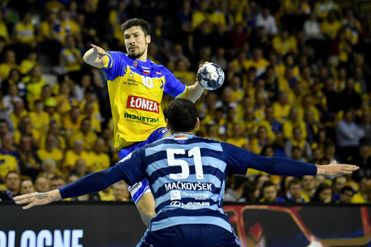 Piłkarze ręczni Łomży Industrii Kielce wygrali we własnej hali z węgierskim Pick Szeged 37:30 (22:14) w meczu szóstej kolejki Ligi Mistrzów. To piąte zwycięstwo polskiej drużyny w tych rozgrywkach.