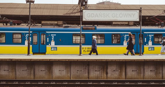 Nie ma chętnych na dostawę nowych pociągów dla Szybkiej Kolei Miejskiej w Trójmieście. Do przetargu na dostawę dziesięciu nowych elektrycznych zespołów trakcyjnych nie zgłosił się żaden producent taboru. 