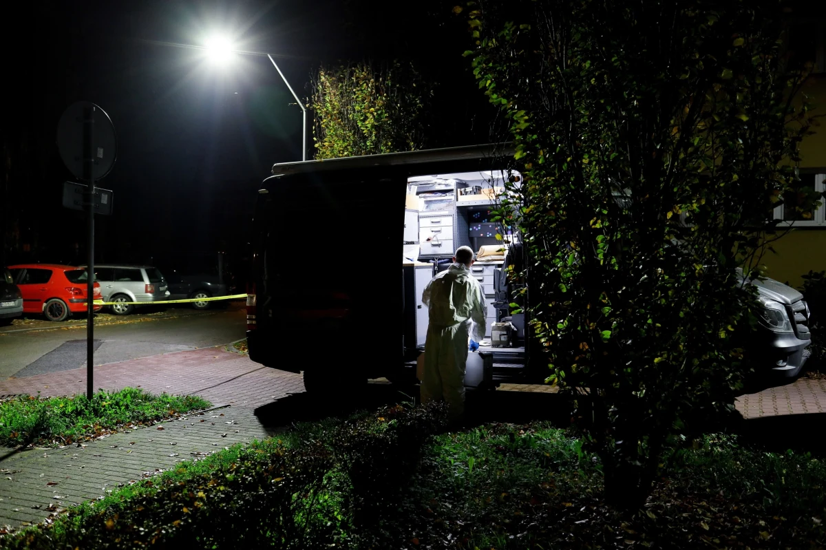 Krakowski sąd okręgowy wydał, na wniosek prokuratury, Europejski Nakaz Aresztowania (ENA) wobec 26-letniego Norwega Ingebrigta G. Jest on podejrzany o zabójstwo 26-latki z Oświęcimia i uprowadzenie ich dziecka – 5-letniej Mii. Mężczyzna jest w rękach duńskiej policji i czeka na rozstrzygnięcie tamtejszego sądu ws. ekstradycji.