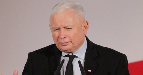 Pierwszy projekt tzw. ustawy abolicyjnej był źle sformułowany; został napisany nowy projekt i będzie teraz złożony w Sejmie; samorządowcy udostępniając spisy wyborców działali w zgodzie z Konstytucją RP - powiedział w niedzielę prezes PiS Jarosław Kaczyński.