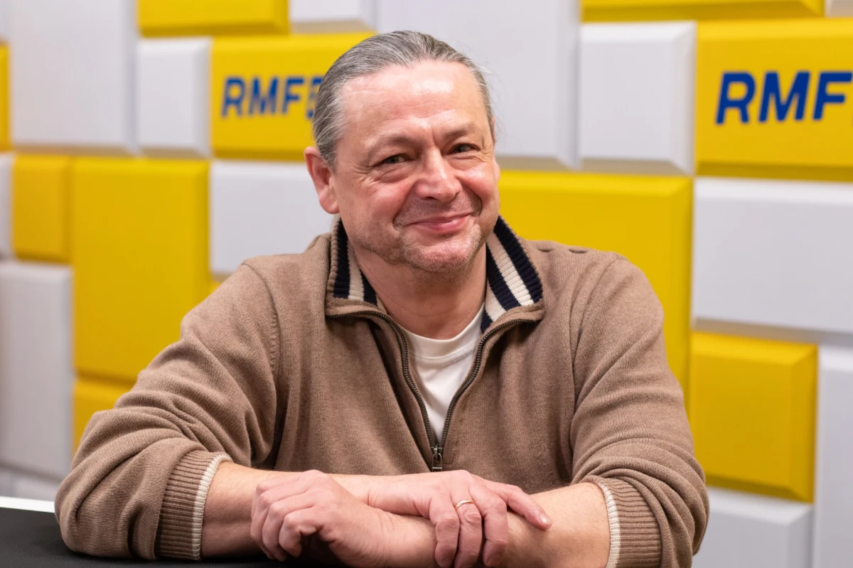 "Jesteśmy krajem, w którym alkohol jest bardzo łatwo dostępny. Prawie na każdym rogu można go kupić - i w dużym mieście i w mniejszym" – mówił w Porannej rozmowie w RMF FM Adam Nyk, twórca Rodzinnej Poradni Profilaktyki i Terapii Uzależnień Monar w Warszawie. Jak dodawał gość Roberta Mazurka, alkohol piją zarówno kobiety, mężczyźni, jak i młodzież. 