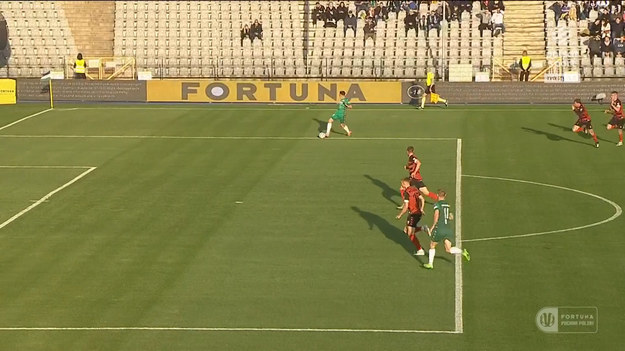 Bramka Nikodema Zawistowskiego na 1:0 w meczu KKS Kalisz - Górnik Zabrze w Fortuna Pucharze Polski.