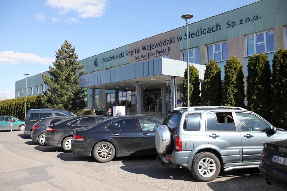Narodowy Fundusz Zdrowia będzie interweniować w sprawie zawieszenia przyjęć planowych w Mazowieckim Szpitalu Wojewódzkim w Siedlcach - dowiedział się nasz reporter. Lecznica tłumaczy zawieszenie przyjęć tym, że przekroczyła ryczałt w ramach umowy, którą ma właśnie z NFZ.
