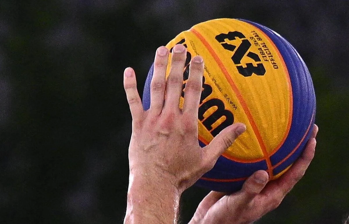 Podczas wtorkowego losowania w Lubelskim Centrum Konferencyjnym poznaliśmy grupy pierwszego turnieju kwalifikacyjnego LOTTO 3x3 Ligi, który zostanie rozegrany już 12 i 13 listopada w hali im. Zdzisława Niedzieli w Lublinie.