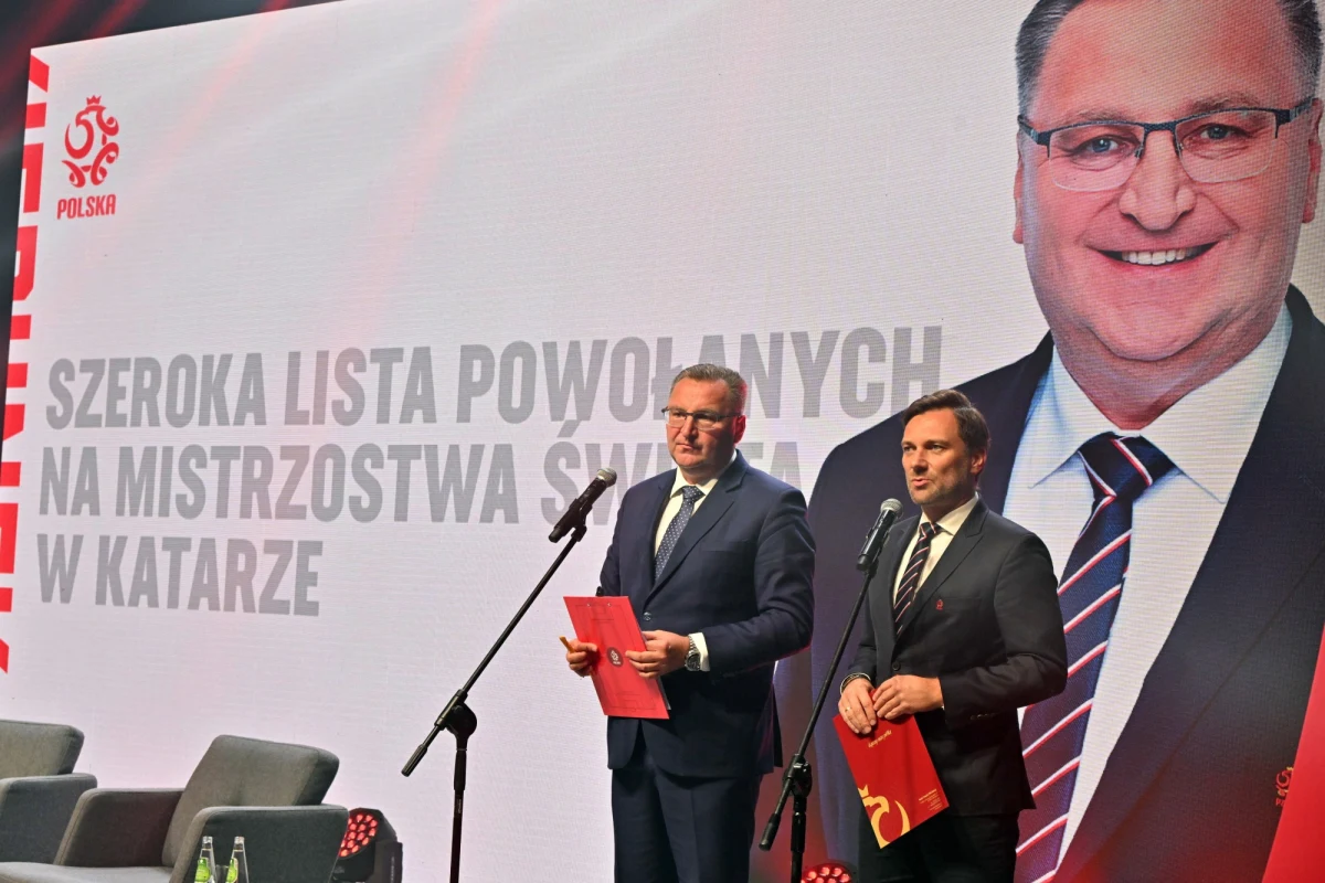 W czwartek 10 listopada o godzinie 15 selekcjoner reprezentacji Polski Czesław Michniewicz ogłosi ostateczną kadrę na mundial w Katarze. Do FIFA lista zostanie przesłana w ostatnim możliwym terminie - 14 listopada. Początek turnieju w Katarze sześć dni później.