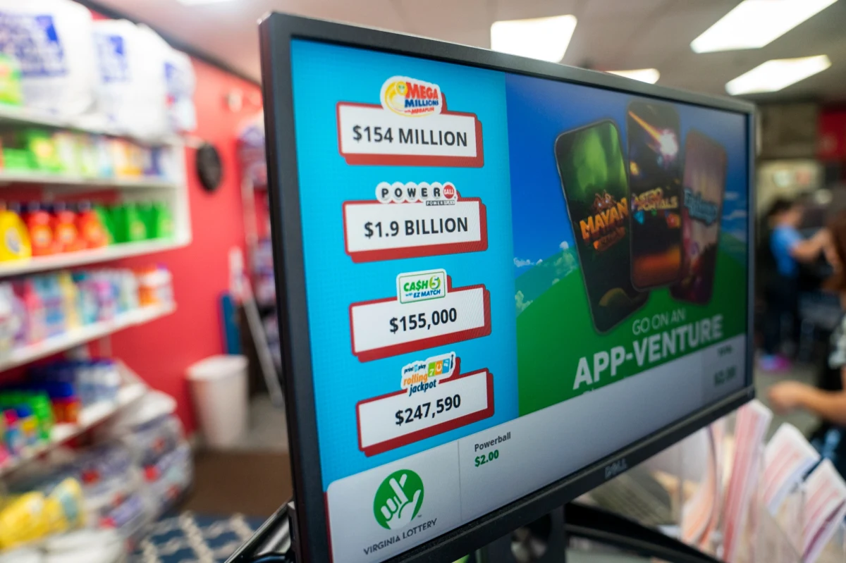 Gracz z Kalifornii jest jedynym zwycięzcą w loterii Powerball w Stanach Zjednoczonych. Wygrał ponad 2 miliardy dolarów. Jest to najwyższa wygrana w historii amerykańskich „totolotków”. Cena jednego kuponu to tylko dwa dolary.