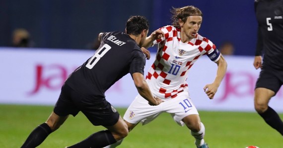 Luka Modric z Realu Madryt będzie liderem piłkarskiej reprezentacji Chorwacji na mundialu w Katarze. 26-osobową kadrę ogłosił w środę selekcjoner Zlatko Dalic. Pod jego wodzą Chorwaci zdobyli w 2018 roku w Rosji wicemistrzostwo świata.