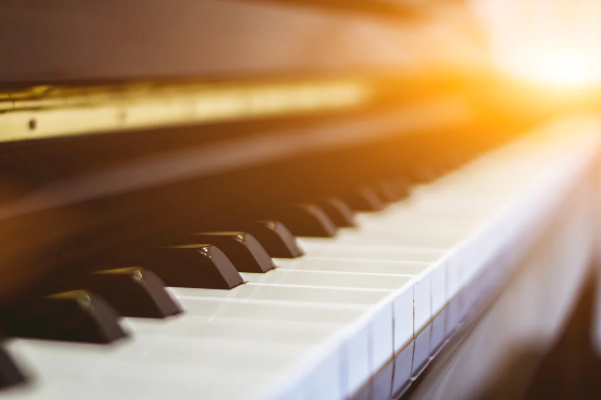Pianista Rafał Blechacz wystąpi w Auli Uniwersyteckiej w Poznaniu na koncercie z okazji 75-lecia Filharmonii Poznańskiej. 10 listopada 1947 roku miał miejsce pierwszy, oficjalny koncert poznańskich filharmoników pod batutą Stanisława Wisłockiego.