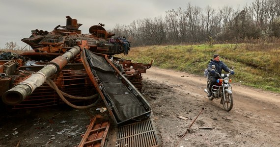 Armia Ukrainy nie może potwierdzić ani zaprzeczyć doniesieniom o wycofaniu się wojsk rosyjskich z Chersonia na południu kraju – oświadczył przedstawiciel Sztabu Generalnego, generał Ołeksij Hromow.