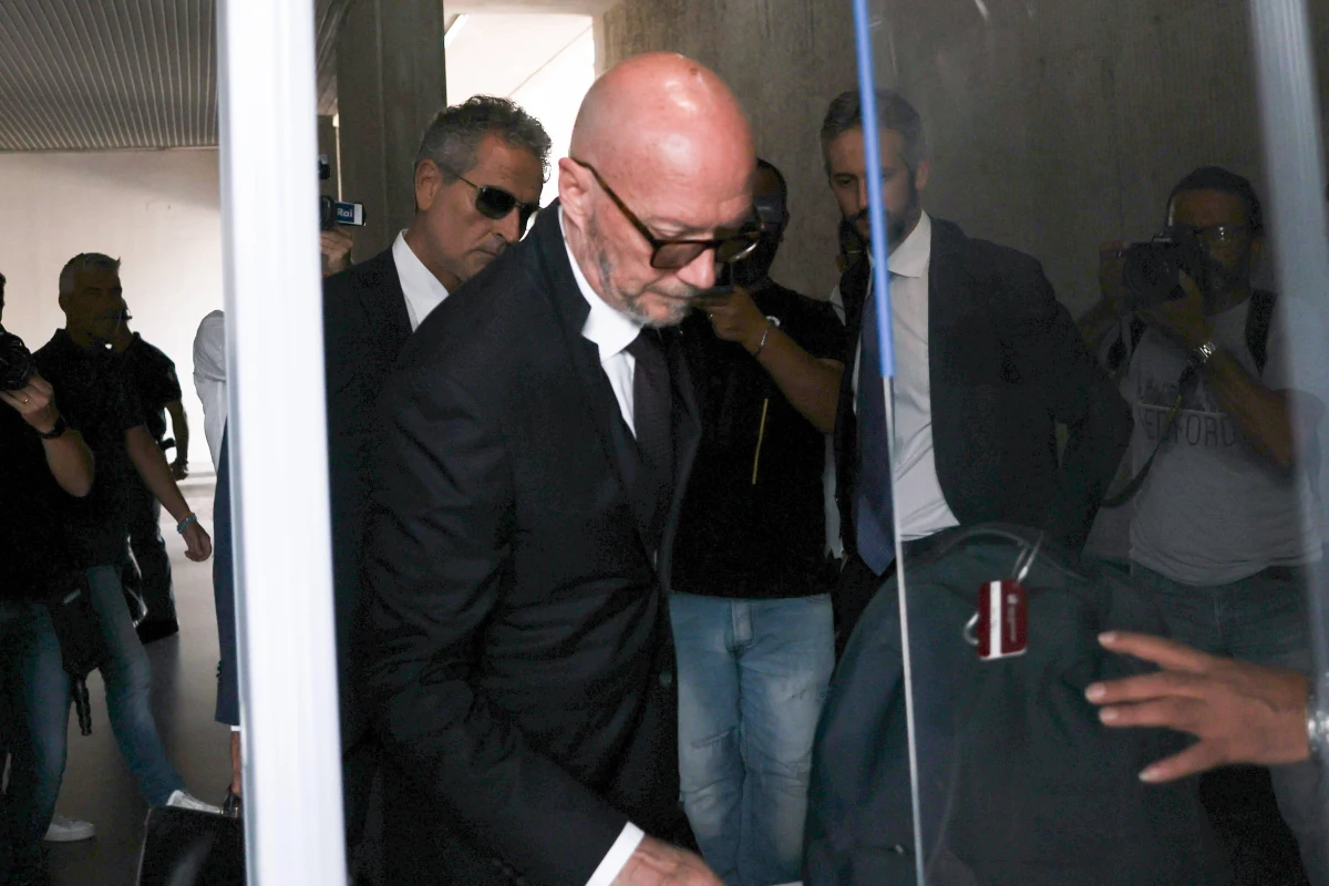 Nowojorska ława przysięgłych uznała zdobywcę Oscara, Paula Haggisa, winnym trzem zarzutom o gwałt i wykorzystanie seksualne publicystki Haleigh Breest. Musi jej zapłacić 7.5 mln dolarów. Filmowiec zapowiada walkę o oczyszczenie swojego imienia.