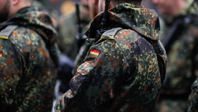 Żołnierze Bundeswehry otrzymali odzież w rozmiarze "SS" 