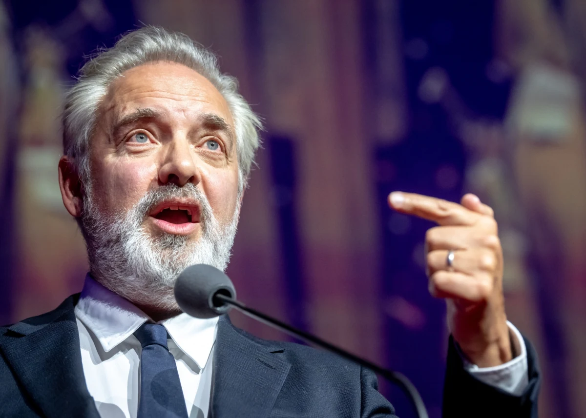 Alex Gibney, Ulrike Ottinger oraz Sam Mendes otrzymali nagrody specjalne podczas gali otwarcia 30. Międzynarodowego Festiwalu Filmowego EnergaCamerimage w Toruniu. Impreza potrwa do 19 listopada. 