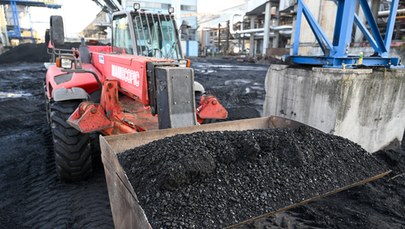 UOKiK kontroluje składy węgla w całej Polsce
