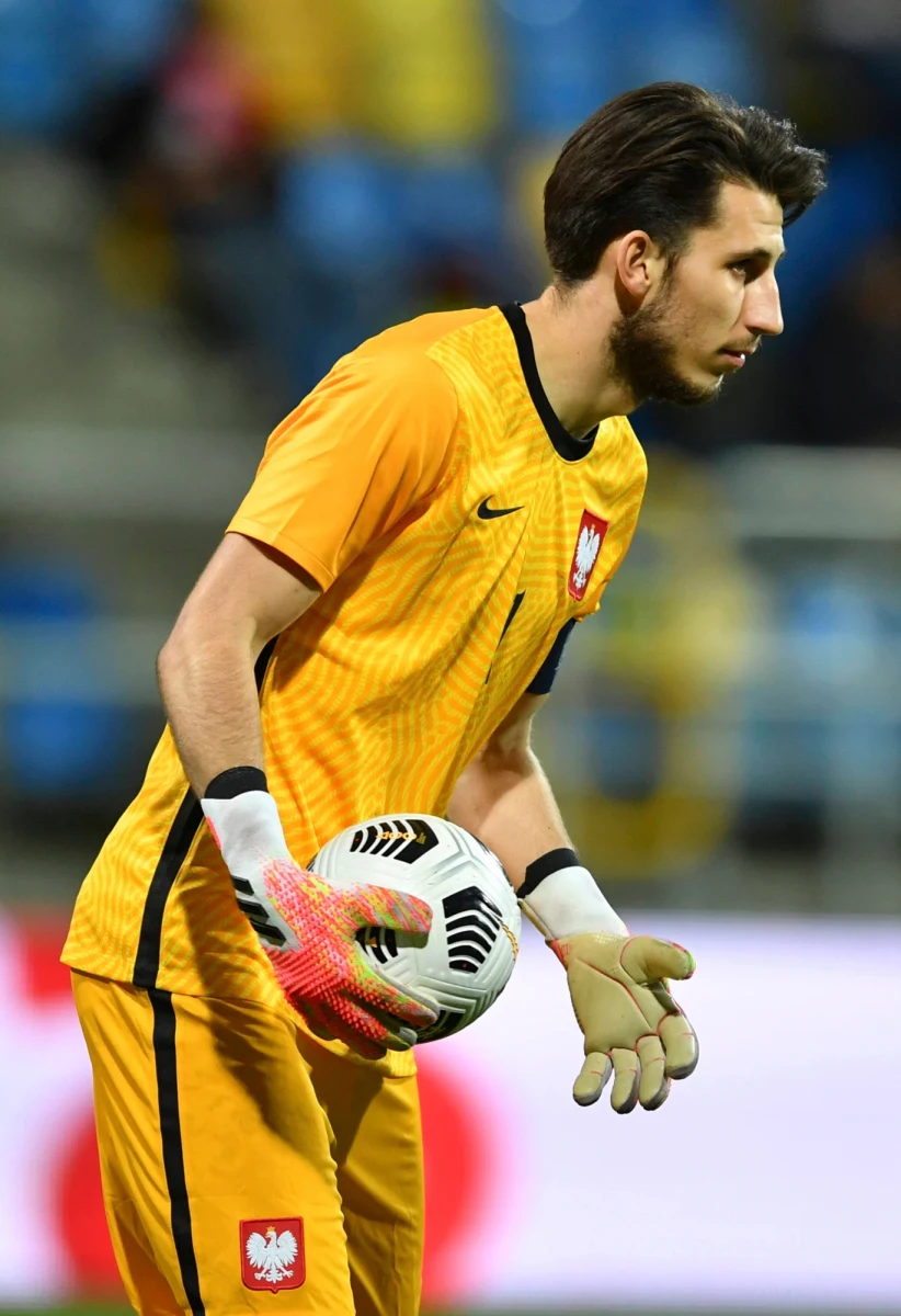 Kamil Grabara (8.01.1999) - FC Kopenhaga, Dania. Bramkarz.